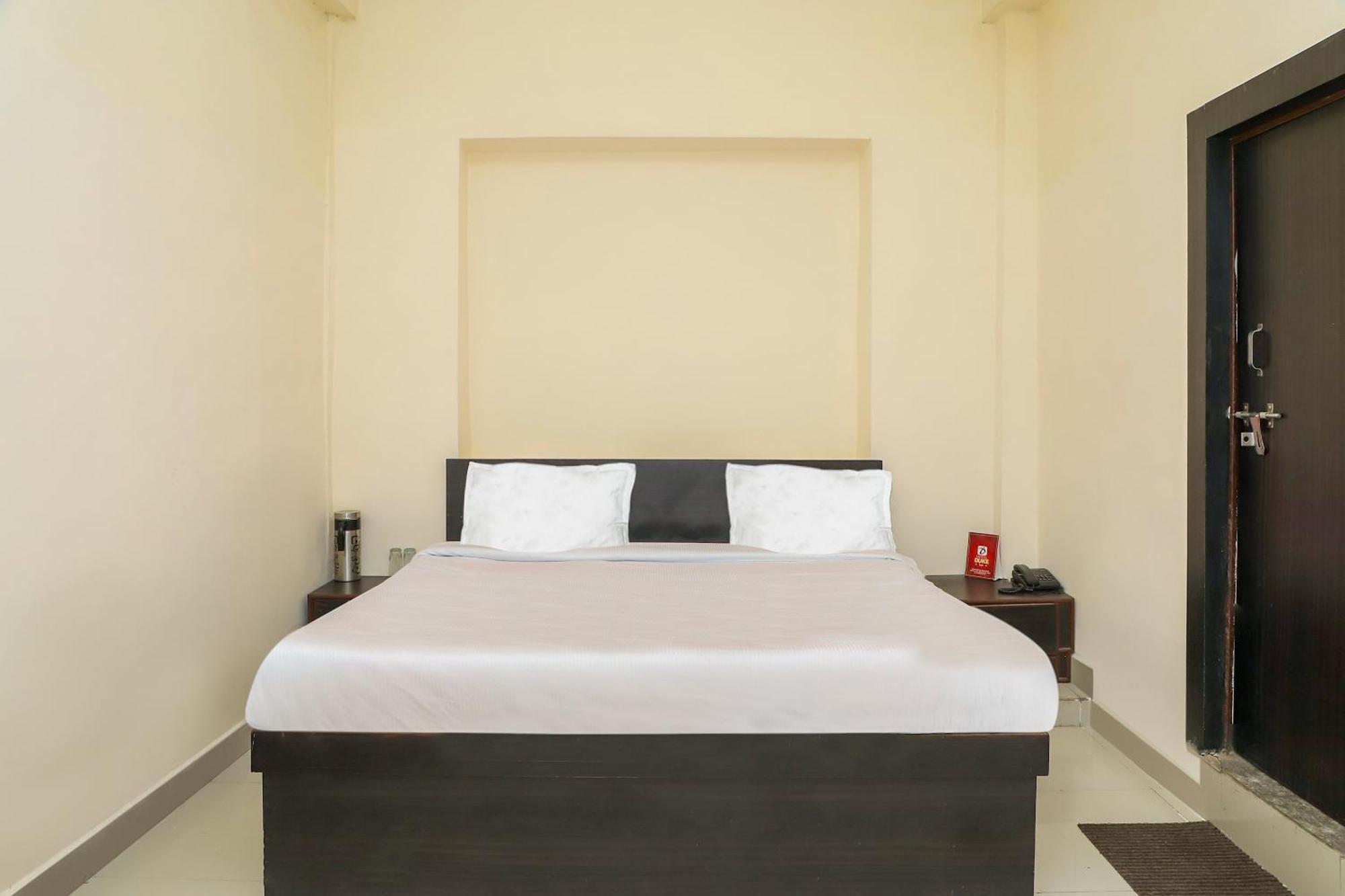 Oyo Hotel Duke Inn Jhānsi Esterno foto